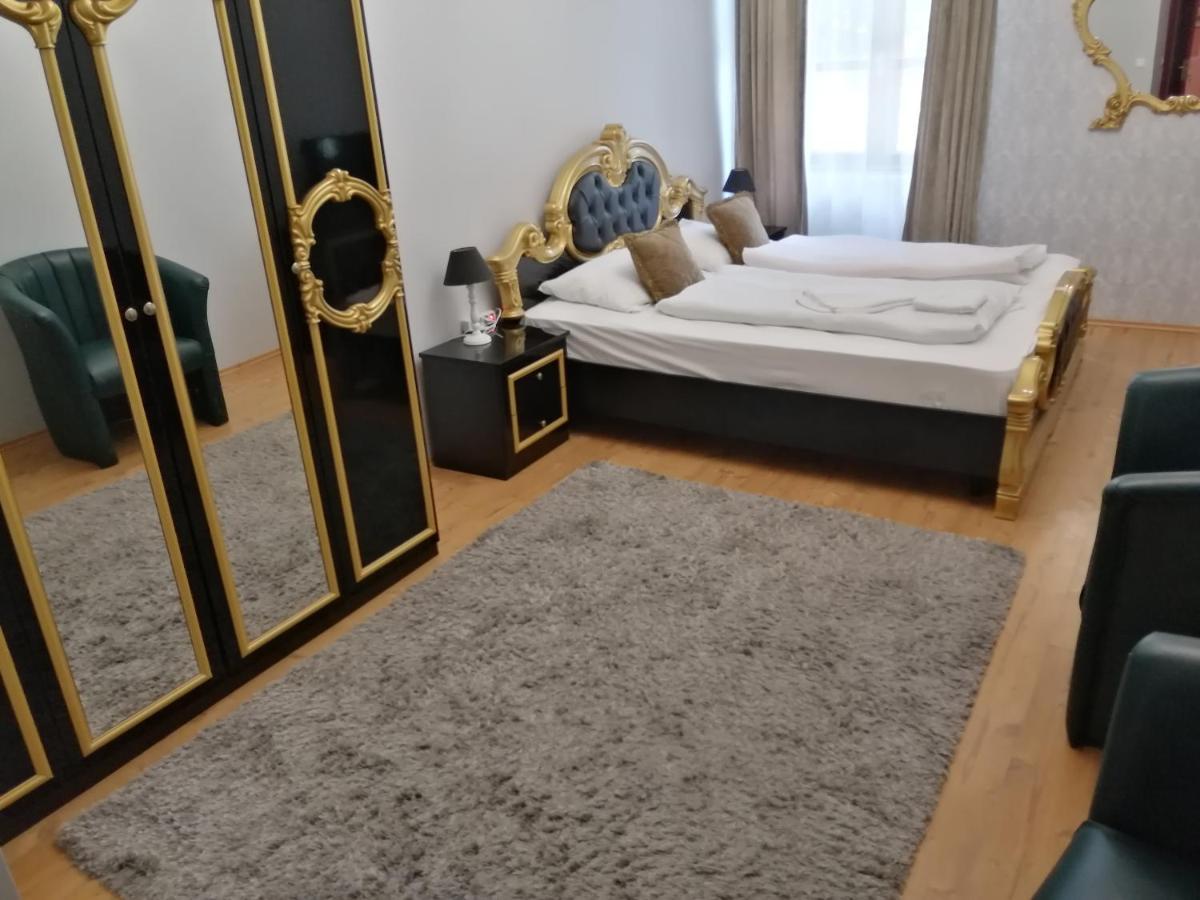 Korona Szálló Sárvár Exterior foto