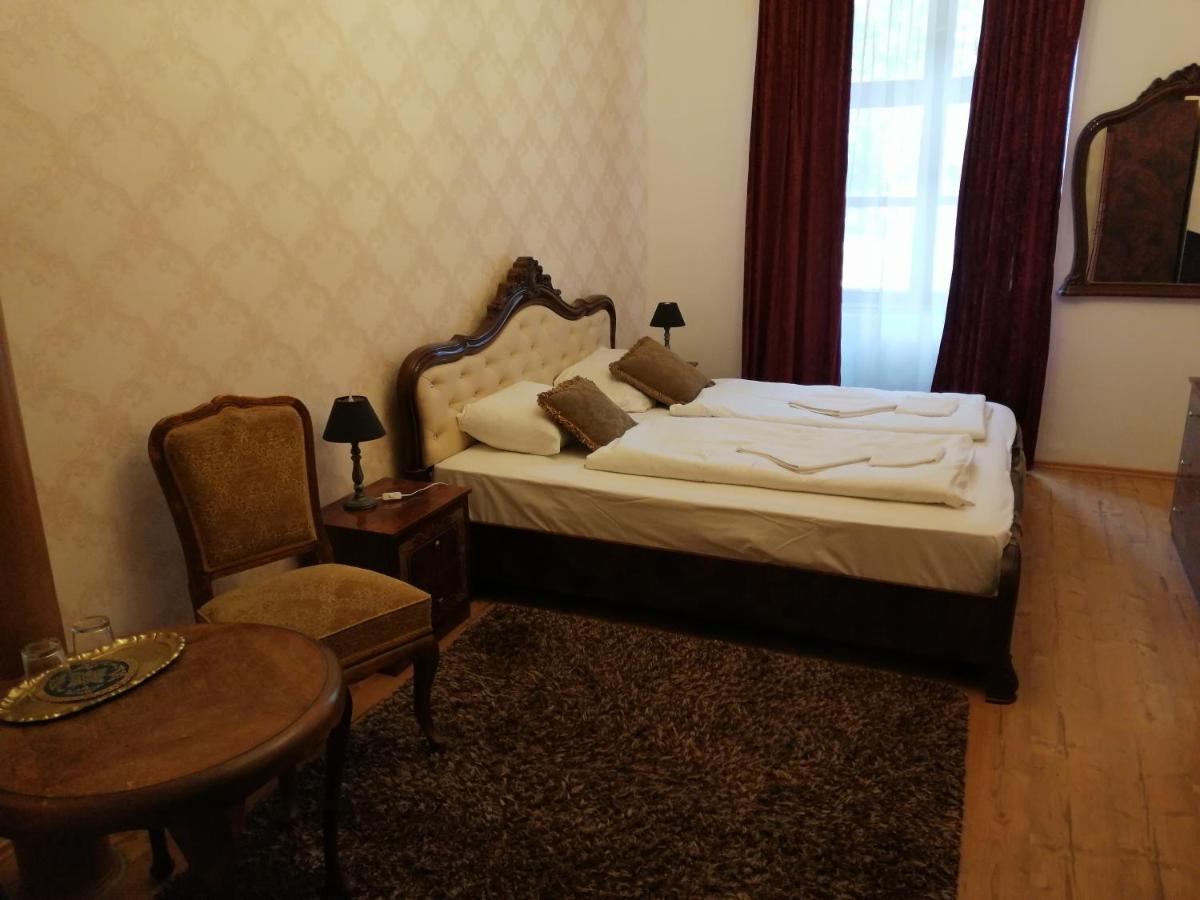 Korona Szálló Sárvár Exterior foto